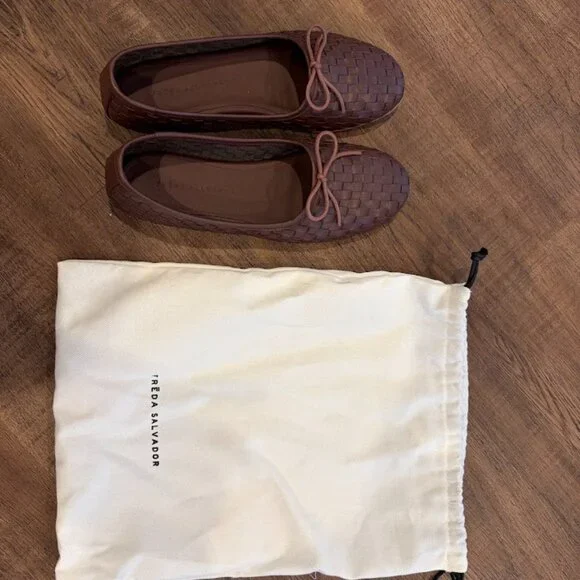 Freda Salvador // Roma Round Toe Ballet Flat - Size 6 / Umber Closed Woven Calf - Picture 4 of 5